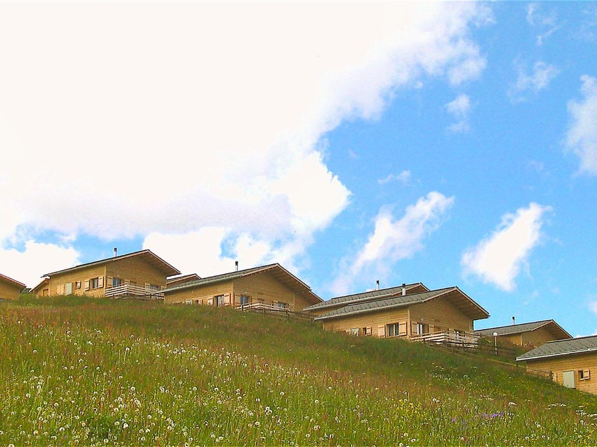 Urmein Holiday Home Komfort Aclas Maiensaess Resort-1 By Interhome מראה חיצוני תמונה