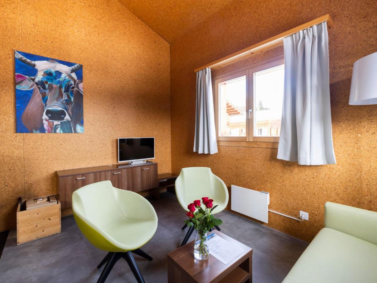 Urmein Holiday Home Komfort Aclas Maiensaess Resort-1 By Interhome מראה חיצוני תמונה